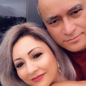 Meet your Posher, Juany